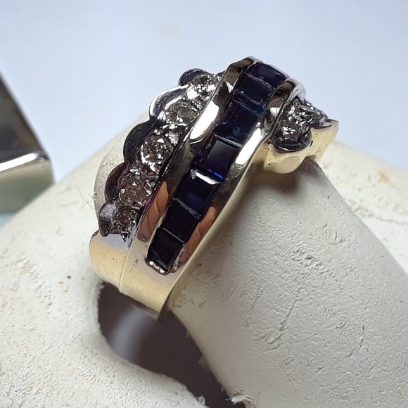 Estate 1.10ctw Sapphire &Diam 14Kt 7.6g Band#15641 - Picture 2 of 5